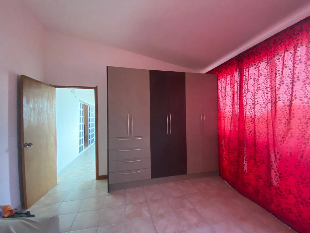 Будинок, 7535 м², 110 000$ — FAKTOR